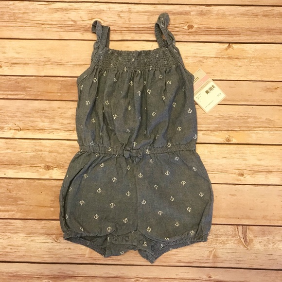 🆕Carter’s Baby Girls Chambray Romper - Picture 2 of 2